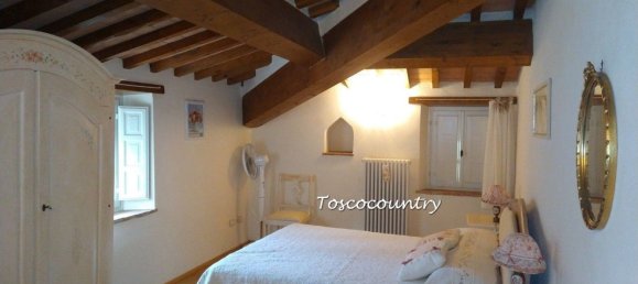 12 rooms House in Capannori, Italy No. 11006 65