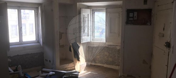 9 bedrooms Building in Lisbon, Portugal No. 103366 29