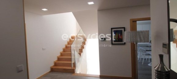 5 غرف نوم منزل في Coimbra, Portugal رقم 146256 9