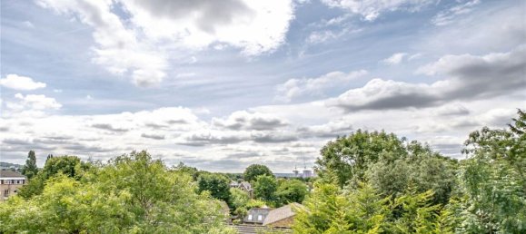 2 bedrooms Apartment in London, United Kingdom No. 13949 17