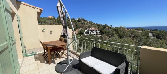 Квартира с 2 спальнями в Теуль-сюр-Мер, Франция № 344301 5