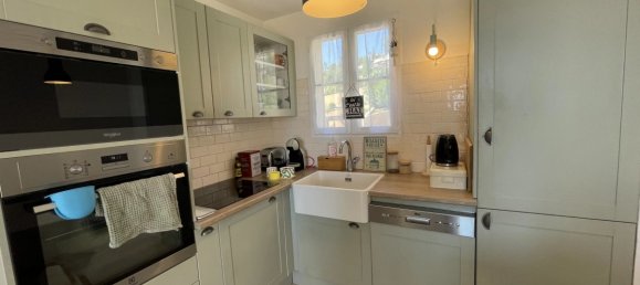 Квартира с 2 спальнями в Теуль-сюр-Мер, Франция № 344301 4