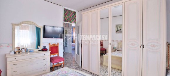 2 Schlafzimmer Wohnung in Novara, Italy, Nr. 273214 9