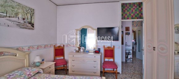 2 Schlafzimmer Wohnung in Novara, Italy, Nr. 273214 10