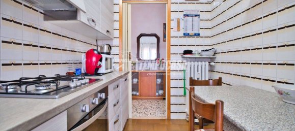 2 Schlafzimmer Wohnung in Novara, Italy, Nr. 273214 5