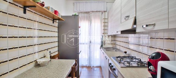 2 Schlafzimmer Wohnung in Novara, Italy, Nr. 273214 4