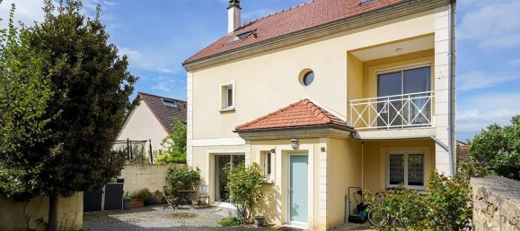 5 bedrooms Villa in Montesson, France No. 141828 16