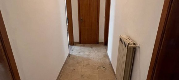 4 rooms Apartment in San Benedetto del Tronto, Italy No. 125854 2