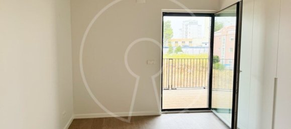 2 Schlafzimmer Doppelhaus in Cascais, Portugal, Nr. 101314 57