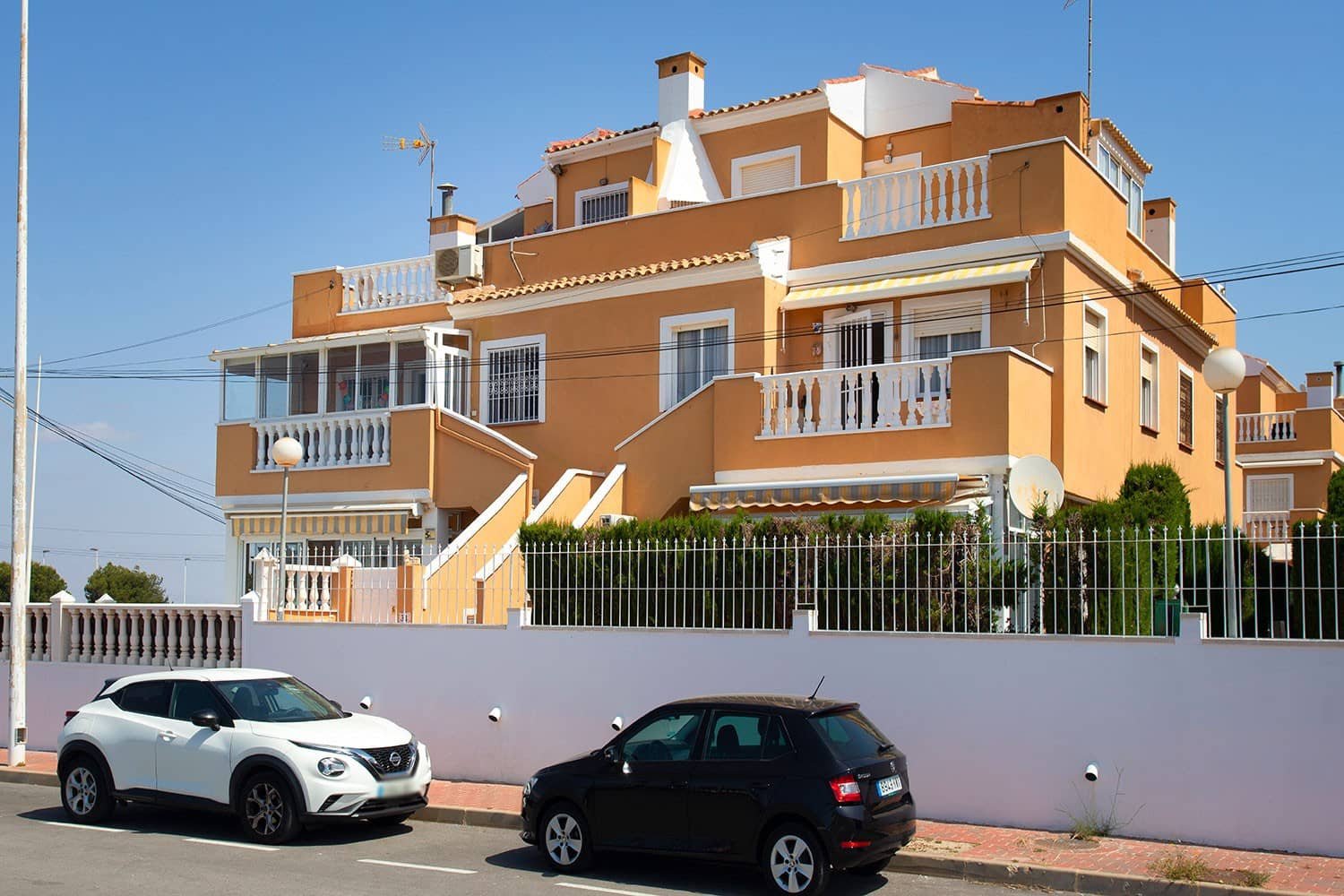 2 bedrooms Duplex in Torrevieja, Spain No. 194854
