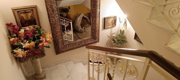 6 rooms House in Carrara, Italy No. 45851 24