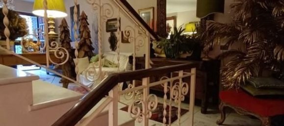 6 rooms House in Carrara, Italy No. 45851 19