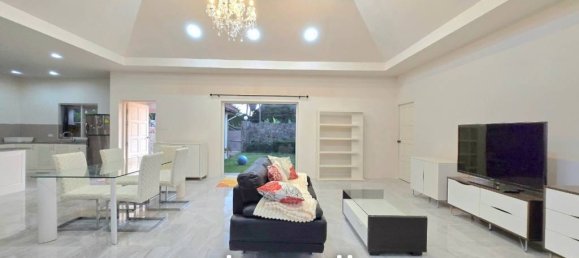 Вилла с 4 спальнями в Банг Ламунг, Таиланд № 26906 3