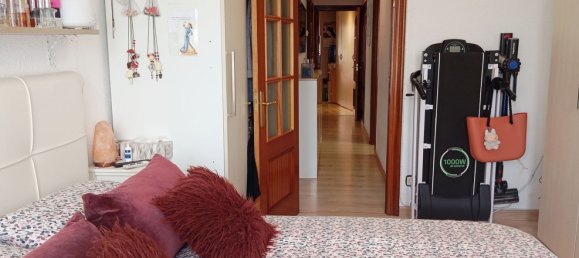 4 bedrooms Apartment in Logrono, Spain No. 170701 27