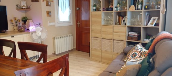 4 bedrooms Apartment in Logrono, Spain No. 170701 2