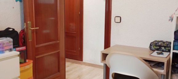4 bedrooms Apartment in Logrono, Spain No. 170701 26