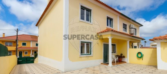 3 bedrooms House in Lourinha, Portugal No. 290302 5