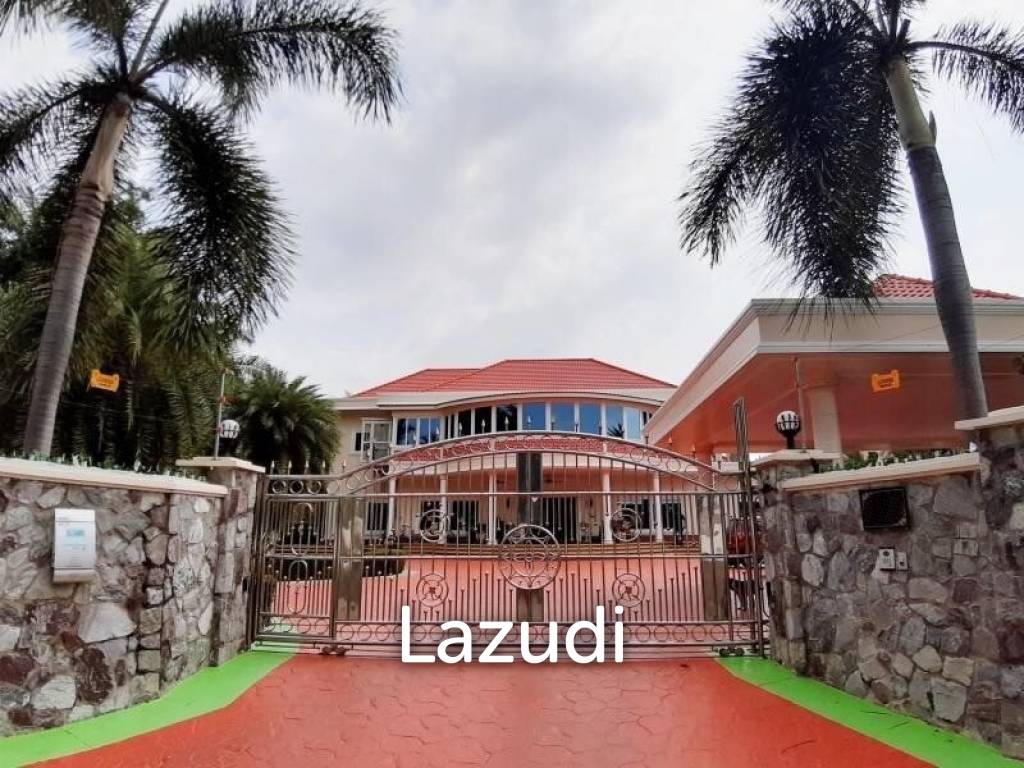 7 bedrooms Cafe / restaurant in Bang Lamung, Thailand No. 15800