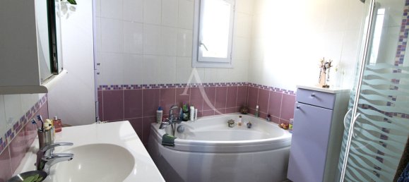 4 Schlafzimmer Haus in Civray-de-Touraine, France, Nr. 259735 8