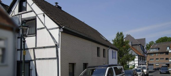 Adosado de 4 habitaciónes en Dusseldorf, Germany No. 357182 2