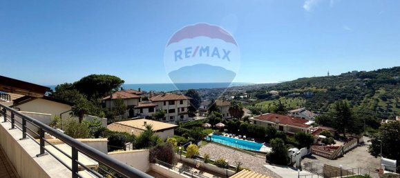4 Schlafzimmer Villa in Montesilvano, Italy, Nr. 325904 16