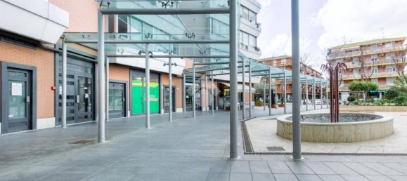 Квартира с 2 спальнями в Рим, Италия № 60611 33