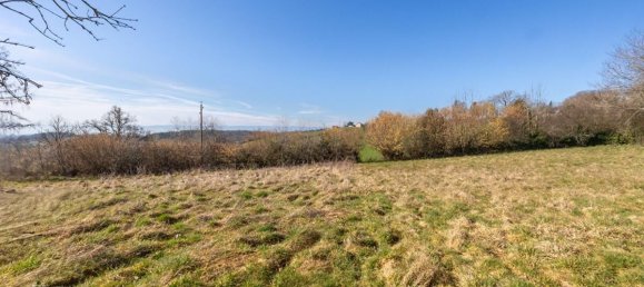 Grundstück in Sainte-Agathe-en-Donzy, France 1254m², Nr. 319302 2