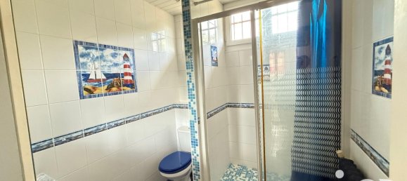 4 Schlafzimmer Haus in Espiet, France, Nr. 279403 12