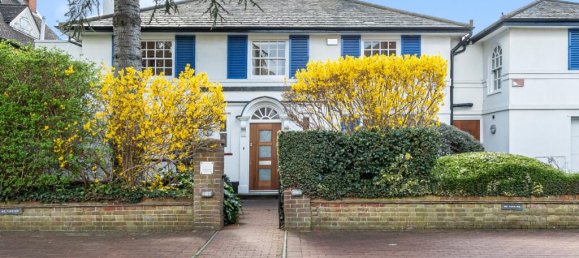 5 bedrooms House in East Sheen, United Kingdom No. 8939 23