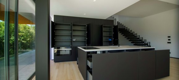 5 Schlafzimmer Villa in Cascais, Portugal, Nr. 170734 2