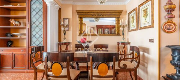 4 bedrooms Apartment in Malaga, Spain No. 153757 8