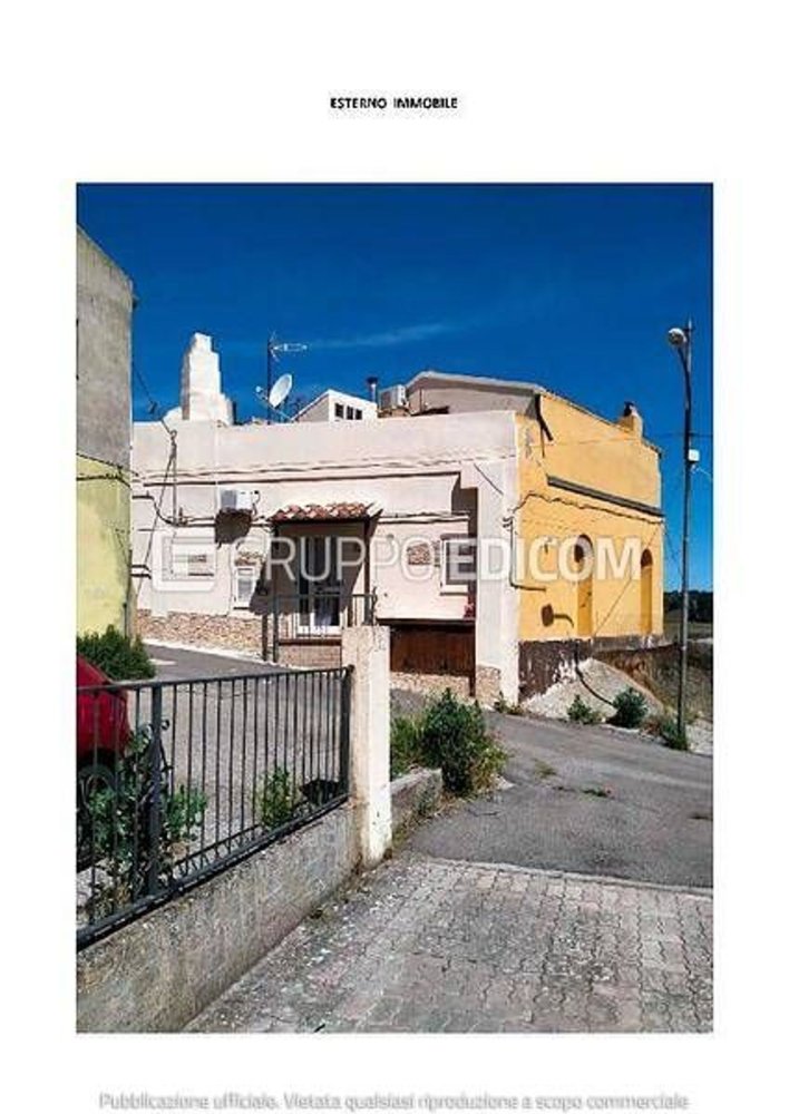 3 rooms Apartment in Salandra, Italy No. 36954