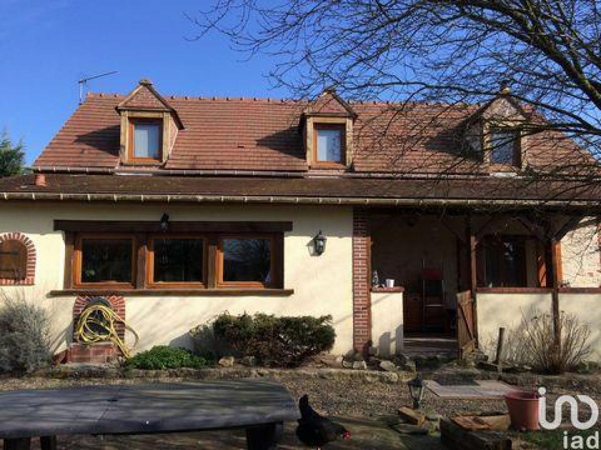 3 Schlafzimmer Haus in Bellegarde, France, Nr. 28003