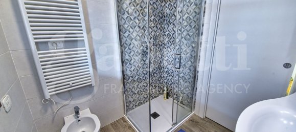 3 غرف نوم شقة في Biassono, Italy رقم 378446 16