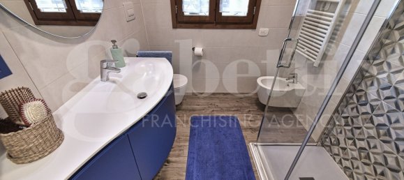 3 غرف نوم شقة في Biassono, Italy رقم 378446 15