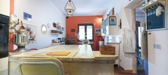 4 bedrooms Villa in Carbognano, Italy No. 305715 19