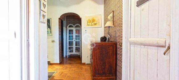 4 bedrooms Villa in Carbognano, Italy No. 305715 22