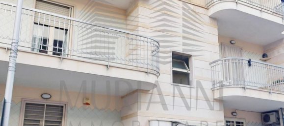 Garage in Bitritto, Italy No. 90419 4