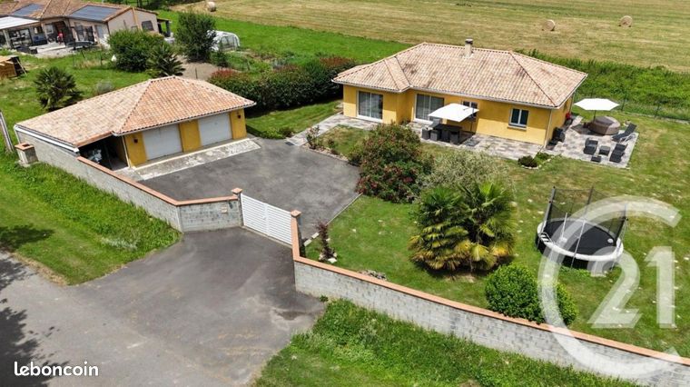 4 bedrooms Villa in Occitanie, France No. 362858