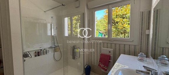 5 bedrooms House in Ploeren, France No. 284643 2