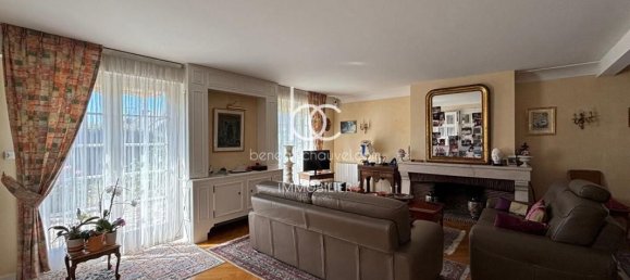 5 bedrooms House in Ploeren, France No. 284643 5