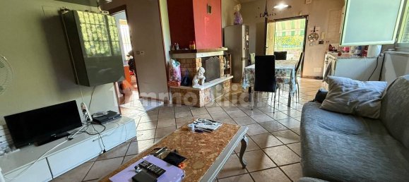 2 Schlafzimmer Villa in Rosta, Italy, Nr. 280833 7
