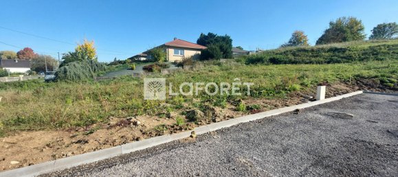 Land in Koenigsmacker, France No. 210375 3