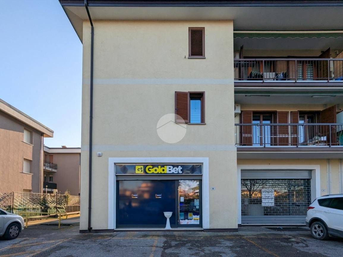 1-salle Propriété commerciale à Montichiari, Italy No. 210275