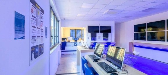 1-salle Propriété commerciale à Montichiari, Italy No. 210275 4