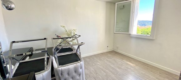 Apartamento T5 em Carros, France N.º 350797 10