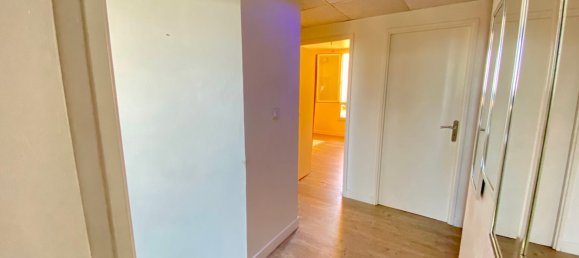 Apartamento T5 em Carros, France N.º 350797 4