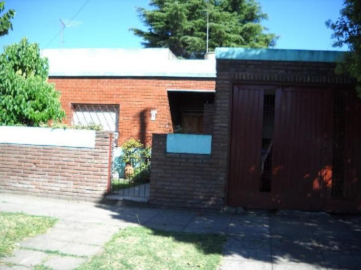 3 Schlafzimmer Haus in Moron, Argentina, Nr. 62987