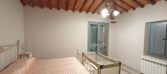 18 rooms House in Marciano della Chiana, Italy No. 216328 13