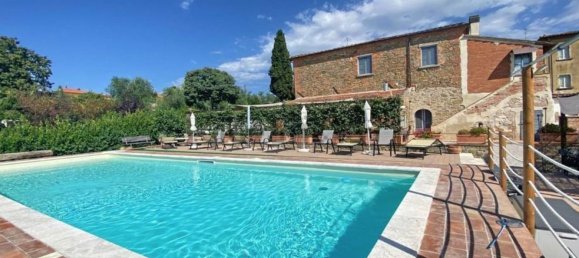 18 rooms House in Marciano della Chiana, Italy No. 216328 5